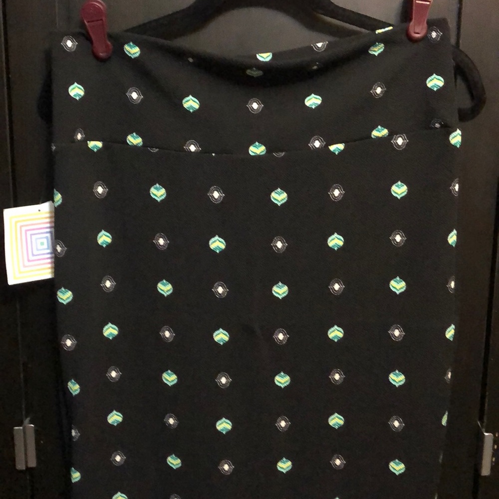 Lularoe Cassie skirt 🔥